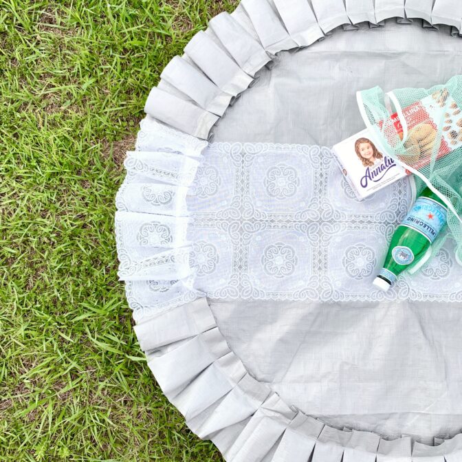 フリルなラウンドレジャーシート